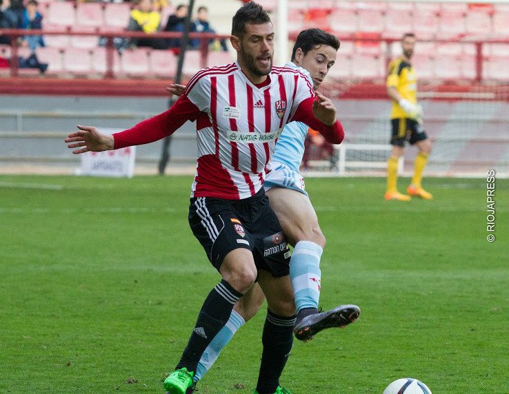 Adrián León renueva por una temporada ¡Enhorabuena <a href="/11adri11/">Adrián León Ortega</a>!  uniondeportivalogroñes.com/web/index.php/… #UDLog