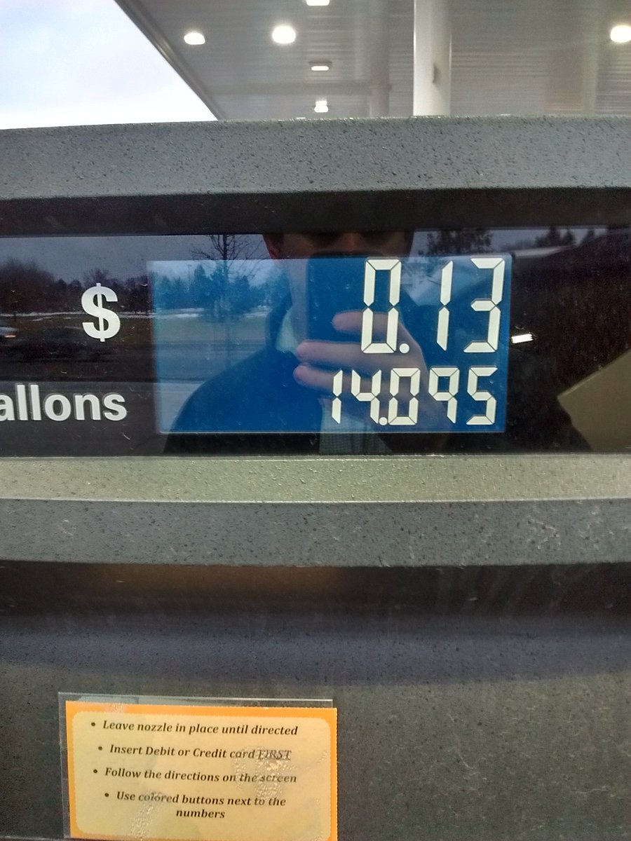 Jacob_T_Ryan's tweet photo. Something tells me we are spending too much on groceries if @HyVee is giving me gas for $0.009/gal. https://t.co/EUT0ssvfw4