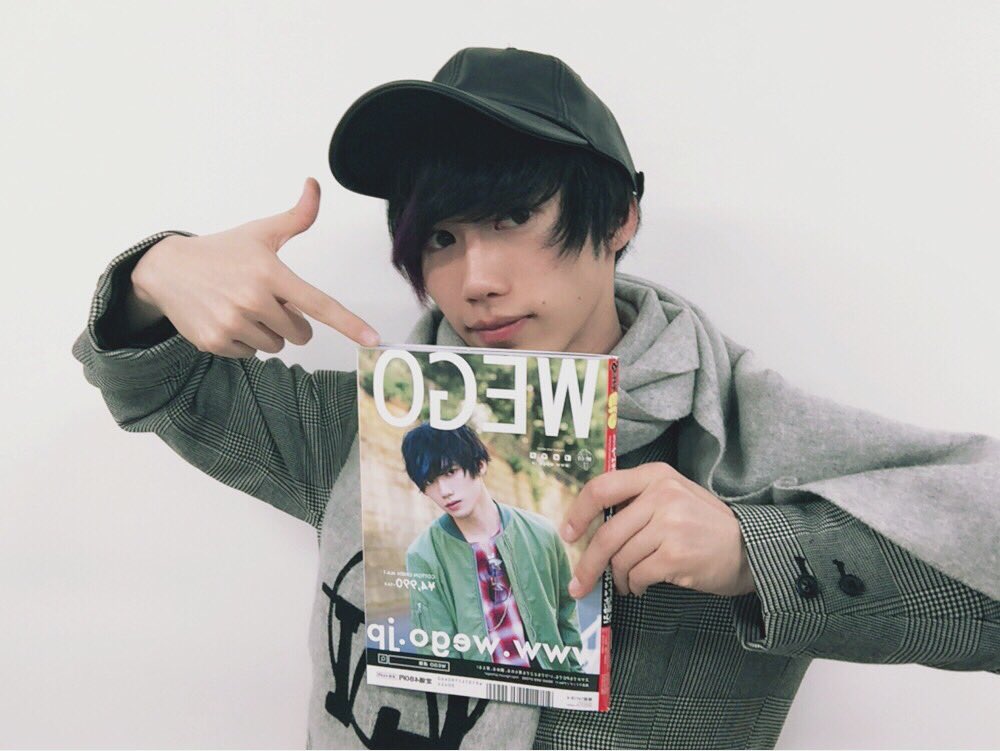 KETEL_TOKYO's tweet photo. 本日発売のSamurai ELOさんの裏表紙に、専属モデルのだおが務めさせて頂きました〜(^o^)
要チェックです★ https://t.co/Yw0S9Usuxq