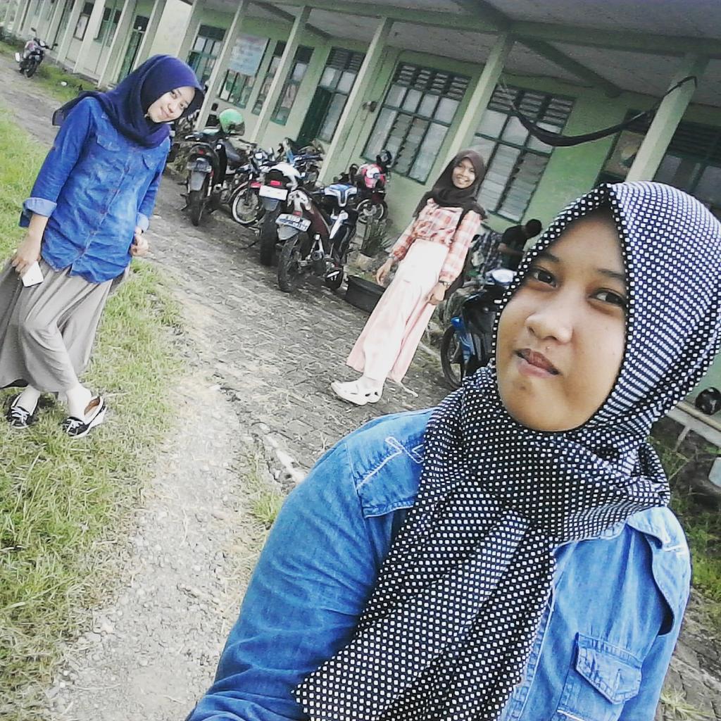nhyput tweet picture