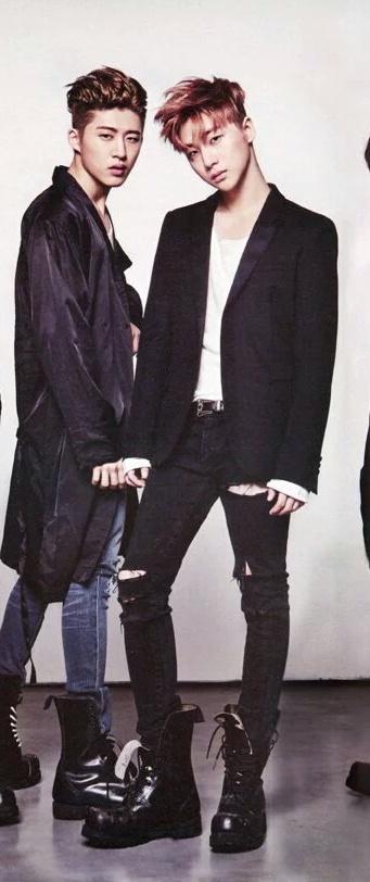rina_december's tweet photo. Ушел в себя плакать от счастья
#ikon #bi #jinhwan #binhwan https://t.co/yPeQhPEpOe