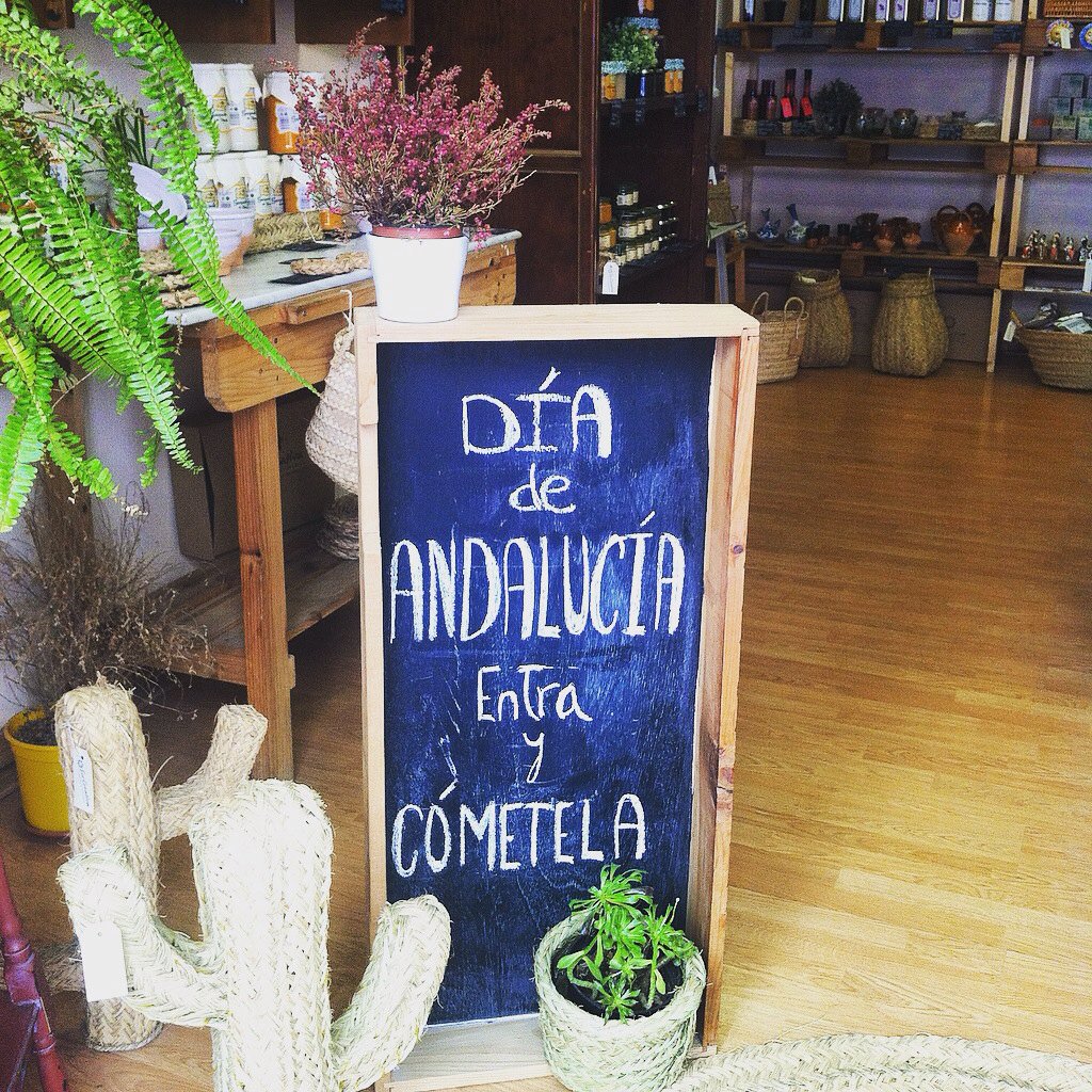 SurCreativa tweet media