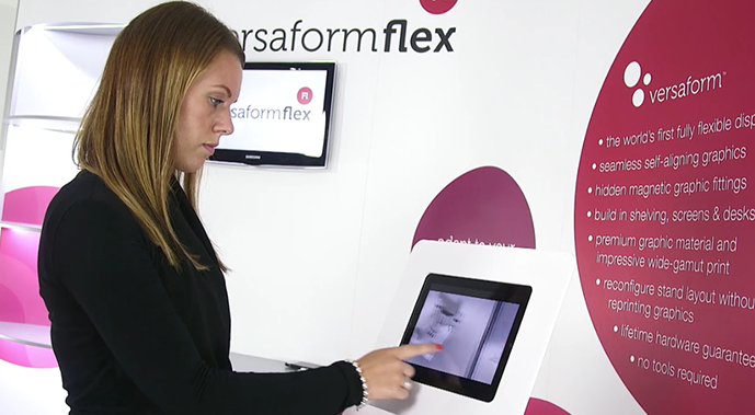 VersaformUK's tweet photo. Accessorise your #Flex system with an tablet holder to create an interactive experience. https://t.co/GuuFxGx1Rf https://t.co/wRCiu8jjKh