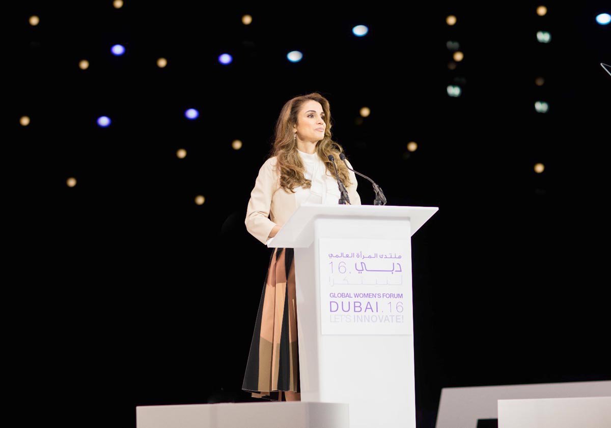 HM @QueenRania challenges leaders to break molds imposed on women, spur innovation bit.ly/21oiSHE #GWFDubai