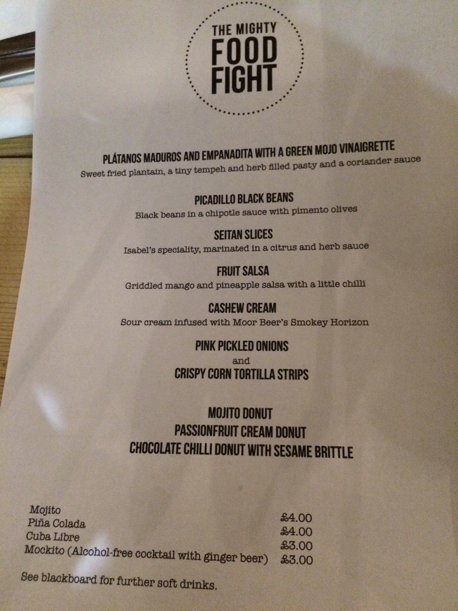 Gr8 Eve amazing food from <a href="/mightyfoodfight/">TheMightyFoodFight</a> - Pop up #vegan dinner <a href="/BlackSheepBris/">The Black Sheep</a> with @veganbristol &amp; friends