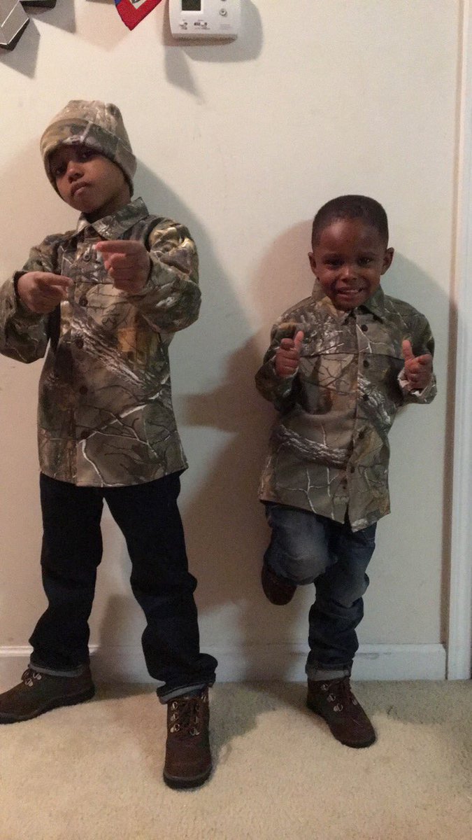 __ShayShayMonae's tweet photo. Ya kid want WAR, they'll take it there!! #WarReady #WhoButThem #DoubleCc's #PrinceCin #PrinceCai #KnowThem https://t.co/Oysmd3jJIt