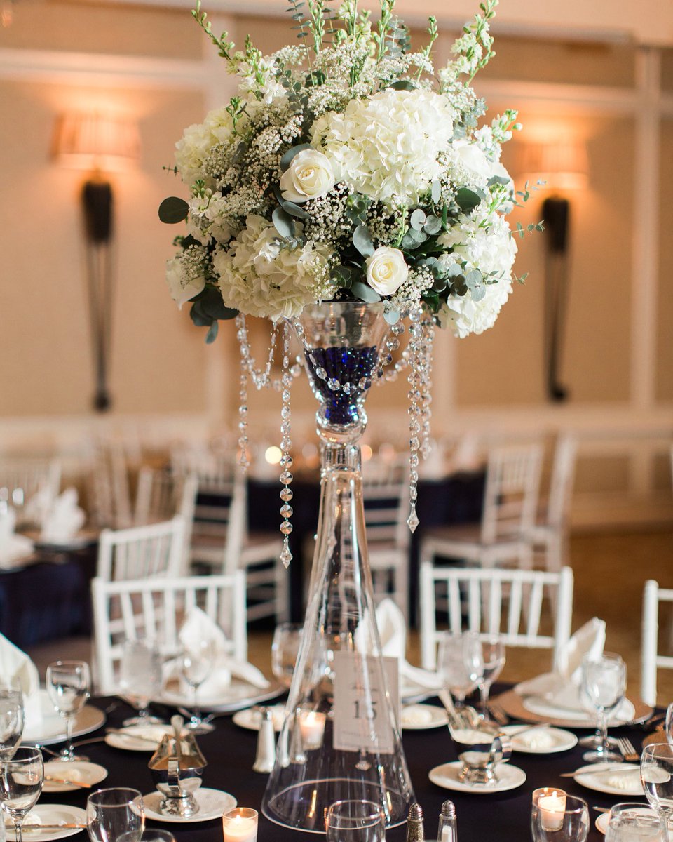 MaryamFlowers's tweet photo. @abbygracephoto #maryamflowers
#dceventflorist
#dcweddingflorist
#dcweddings
#vaweddings #dmvweddingflorist https://t.co/3Rh4XEviGA