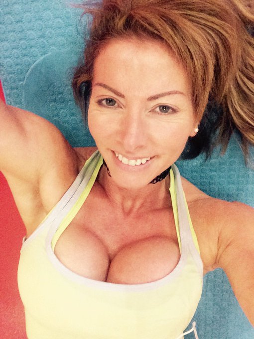 Went to my temple and prayed to my God #gym #fitgirl #happy @VirginActiveUK 👌🏻💪🏻💪🏻💋💋😘 thank you... https://t<a href="/tag/gym"class="tags">#gym</a><a href="/tag/fitgirl"class="tags">#fitgirl</a><a href="/tag/happy"class="tags"><span>#happy</span></a>