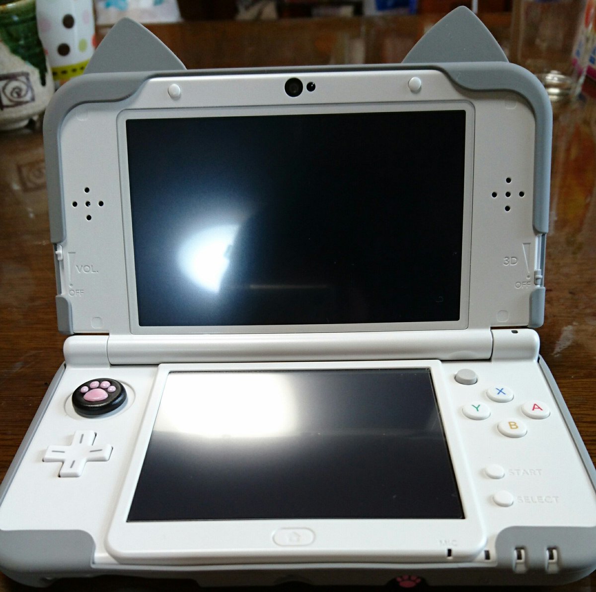 みゆき 誕生日プレゼントにnew 3ds Llを買ってもらった 特別 猫が好きとかってわけではないけど サバ猫のシリコン カバーに肉球のスティックカバーにタッチペンをカスタマイズ 結果 閉まらない 外して使う T Co T7dxy5ez4i みゆき 誕生日プレゼントにnew 3ds Llを買ってもらった 特別 猫が好きとかってわけではないけど サバ猫のシリコン カバーに肉球のスティックカバーにタッチペンをカスタマイズ 結果 閉まらない 外して使う T Co T7dxy5ez4i