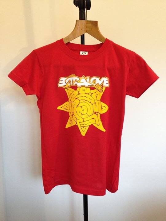 ExtraLoveMusic's tweet photo. We'll have #womens #tshirts at the #albumlaunch @bandonthewall this #friday all colours are available in mens aswell https://t.co/8ECGIivatI