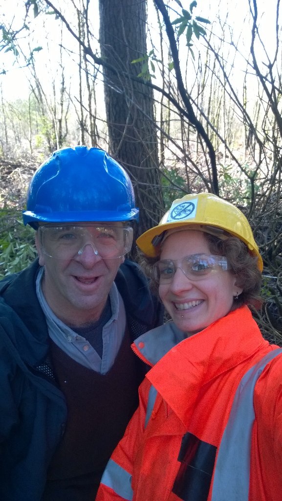 LochLomondCEO's tweet photo. Great day to join our fab @lomondtrossachs @trustinthepark volunteers making small dent in big rhododendron problem https://t.co/9WCmt13uVJ