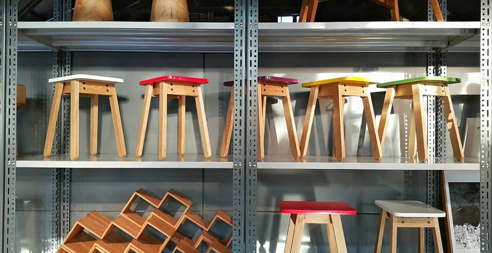 emohdesign's tweet photo. Designer Furniture Store: Durable solid wood design 
Visit https://t.co/1rAXK7uCXR for your home. #WoodCraftsmanship https://t.co/0ll2RpmeT7