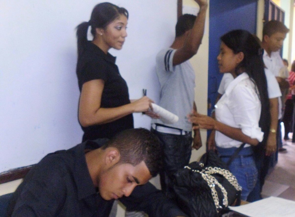 MidesLaChorrera's tweet photo. Promoción Prog. P. Empresario y ODSS  a la Empresa Playa Bonita Veracruz y a jóvenes de cursos Inadeh @AlcibiadesVV https://t.co/k5ZeQq8nll