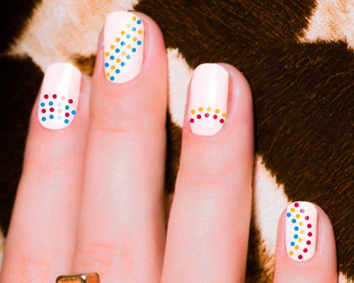 nailartrtk's tweet photo. Colorful Polka Dot Nail Art Design #nailart https://t.co/aiy5itezGj