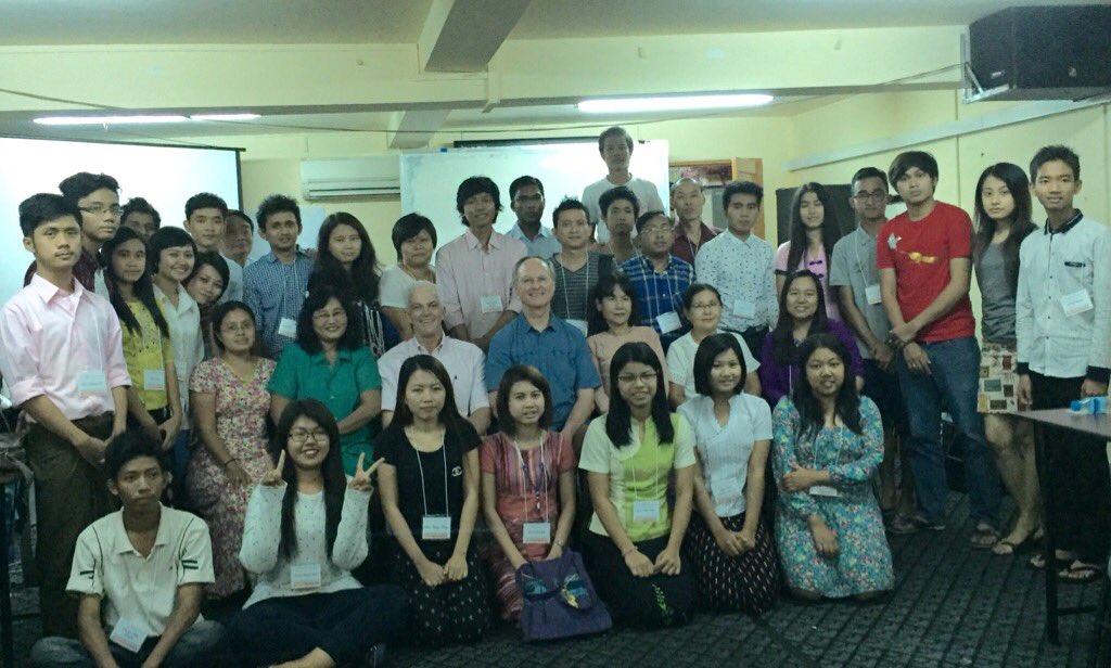 JerryRegier's tweet photo. Class photo after 3 days teaching public policy at #YSPS Yangon School of Public Policy in #Myanmar!#eagerstudents https://t.co/80kZWqCV8K