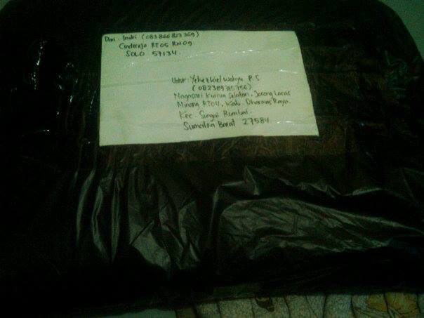 dankxorg's tweet photo. Pengiriman ke Sumatra Barat Kaos custom #TRMKSH #tempatcustomsatuan https://t.co/x0uuePwEeE