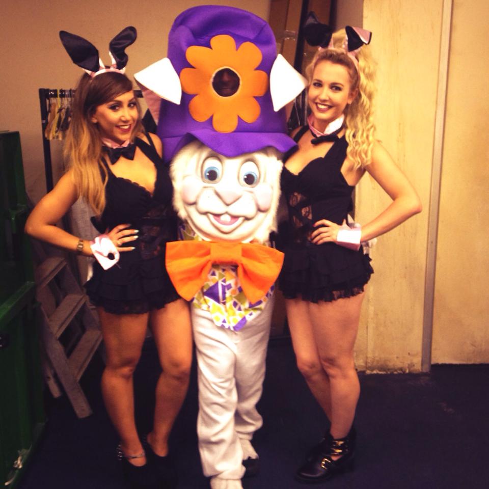 Enigmatic_Ents's tweet photo. @lasalachigwell Easters round the corner book our Funny Bunny and/or Bunny Girls for your party or event :) https://t.co/V5zxyVM9Wl
