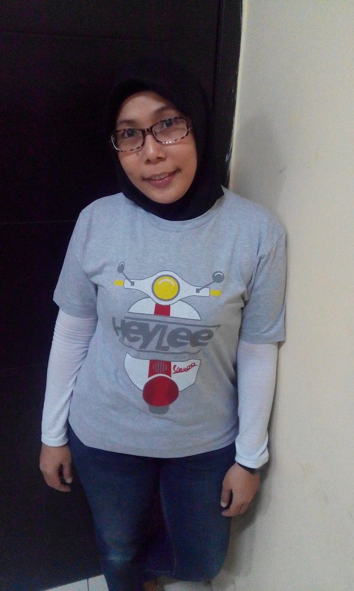 Thanks to <a href="/momonsuremon/">Anggarani Hapsari</a> telah membeli product kami salam heylee's friends