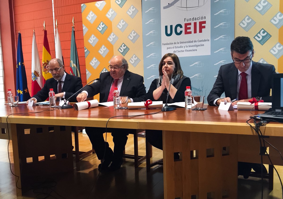 Hoy, <a href="/jcgomezsal/">José C. Gómez Sal</a> preside la entrega de Premios a Tesis Doctorales y Ayuda a la #Investigación de la @fundacionuceif