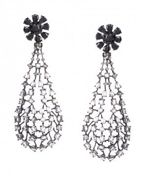 ranjeeta_india's tweet photo. #accessories #earrings #fashion #palmcuff
By e design https://t.co/MtQKrmzNPD