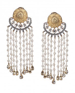 ranjeeta_india's tweet photo. #accessories #earrings #fashion #palmcuff
By e design https://t.co/MtQKrmzNPD