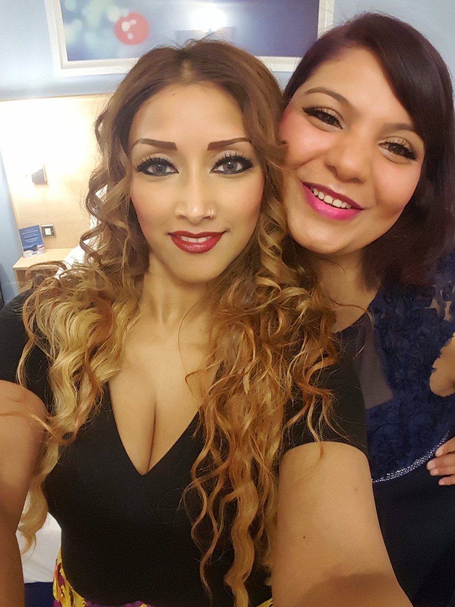 Irenechoudhury's tweet image. #boxingshow #ringsideinterviewer #postfightinterview #boxers