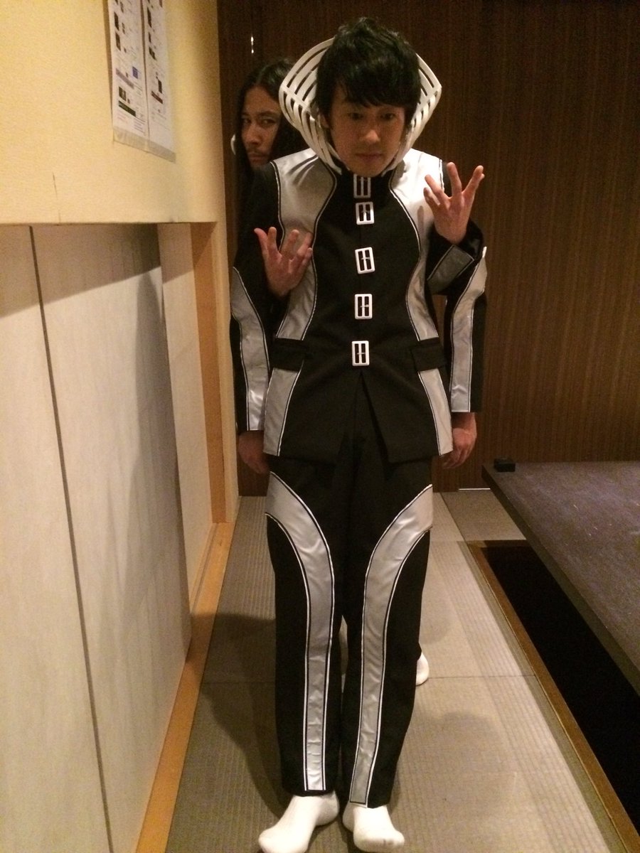 tokuyamakeiji's tweet photo. 【拡散希望】
感激！！！
奇跡のコラボが完成しました‼︎
斬鉄のヒザ神‼︎
詳細は追って告知致します‼︎
#斬鉄の構え
#ヒザ神 https://t.co/CHaHEdM4U2