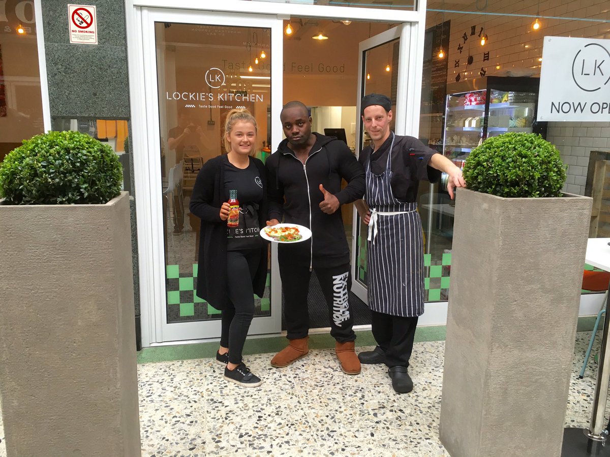 ExtremeStoreRom's tweet image. LockiesKitchen next to Extreme Nutrition  Best healthy meals and Supps , the best #fuelyourambition #britishchampion