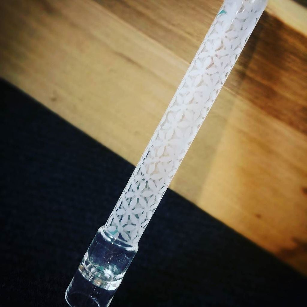 #insta @scratchedglasswork ift.tt/1QwtGC2 A atem for my arizer solo!  #arizersolo #sandcarving #sandart #…