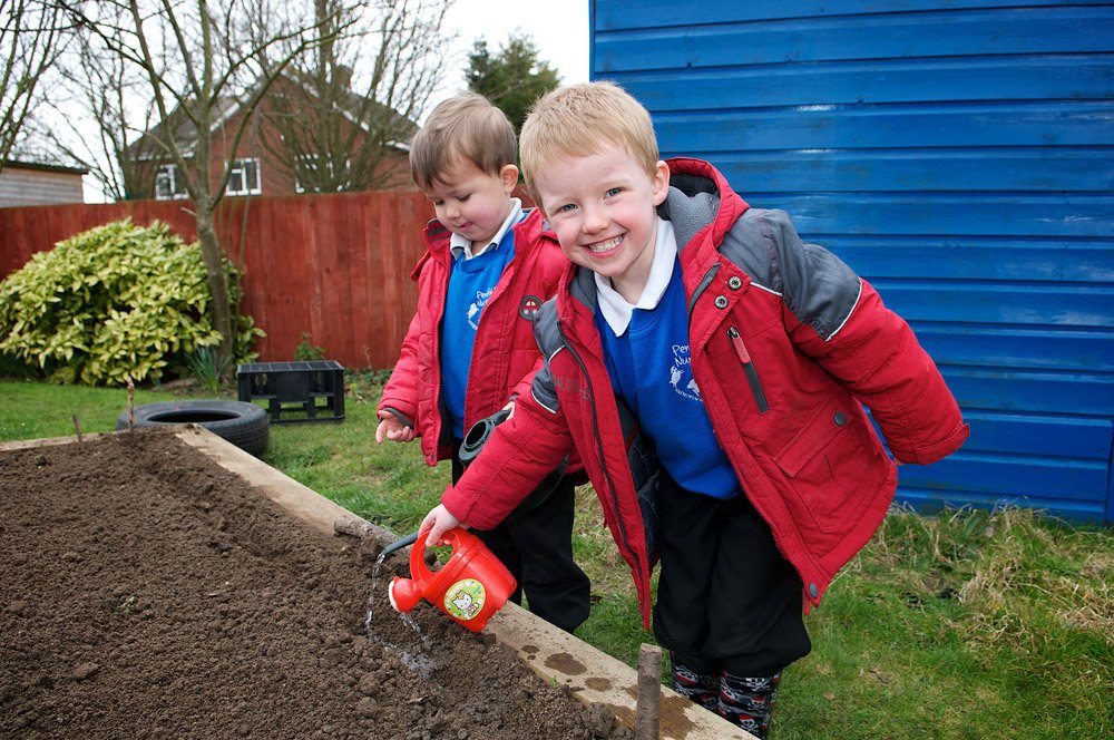 Is your school taking part in Food for Life Grandparent Gardening Week? Find out more here: bit.ly/1PivQBg