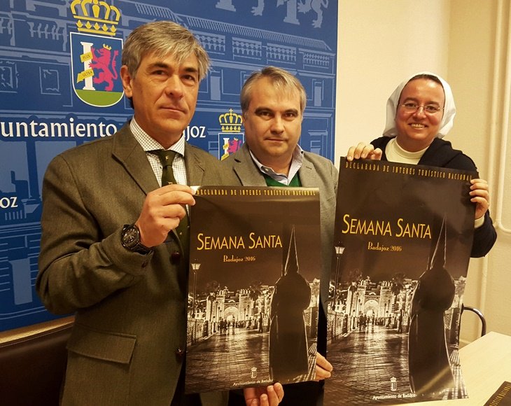 Ya se conoce el cartel y pregonera para la Semana Santa de Badajoz 2016 extremadura7dias.com/noticia/ya-se-…