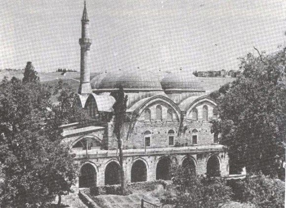 beyogluimar's tweet photo. Mimar Sinan'ın farklı bir mimarî üslûpla inşa ettiği Piyale Paşa Camii, Beyoğlu'nda yer alan nadide eserlerdendir. https://t.co/umn6ckBjPv