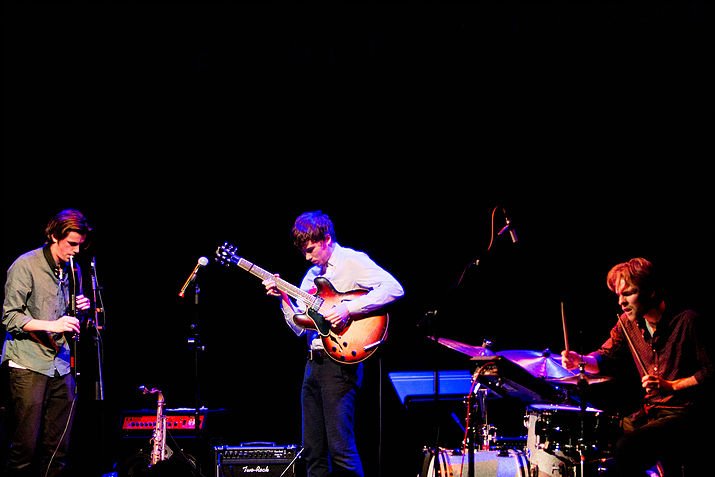 HelpMusicians's tweet photo. Great photos of @stretchtrio from the #PeterWhittinghamJazz event https://t.co/3wKa7h1OYG credits: Maria Alzamora https://t.co/Tf2BUQPgfm