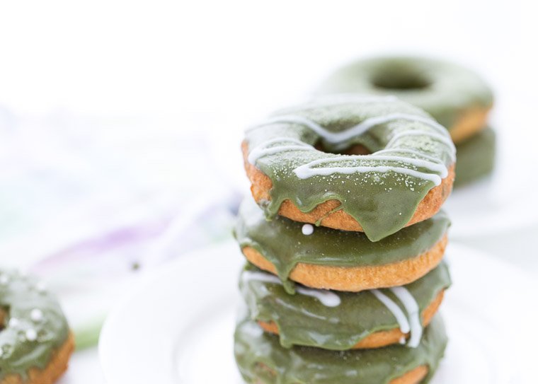 aclassictwist's tweet photo. Coconut Matcha Donuts - and a surprise shower for @ChezCateyLou https://t.co/btw1CVhi1S https://t.co/Wesy1eDJr5