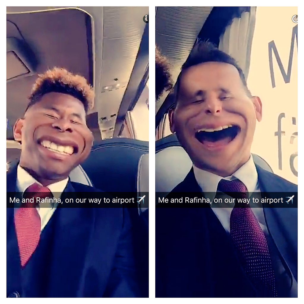 David_Alaba's tweet photo. Good times with @R13_official 😂 #da27 https://t.co/lmAhMS0iMy