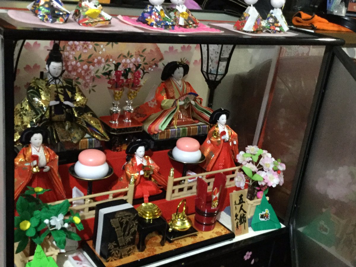 oppaimomaseroyo's tweet photo. ひな祭り！！ https://t.co/QMza21uyvC