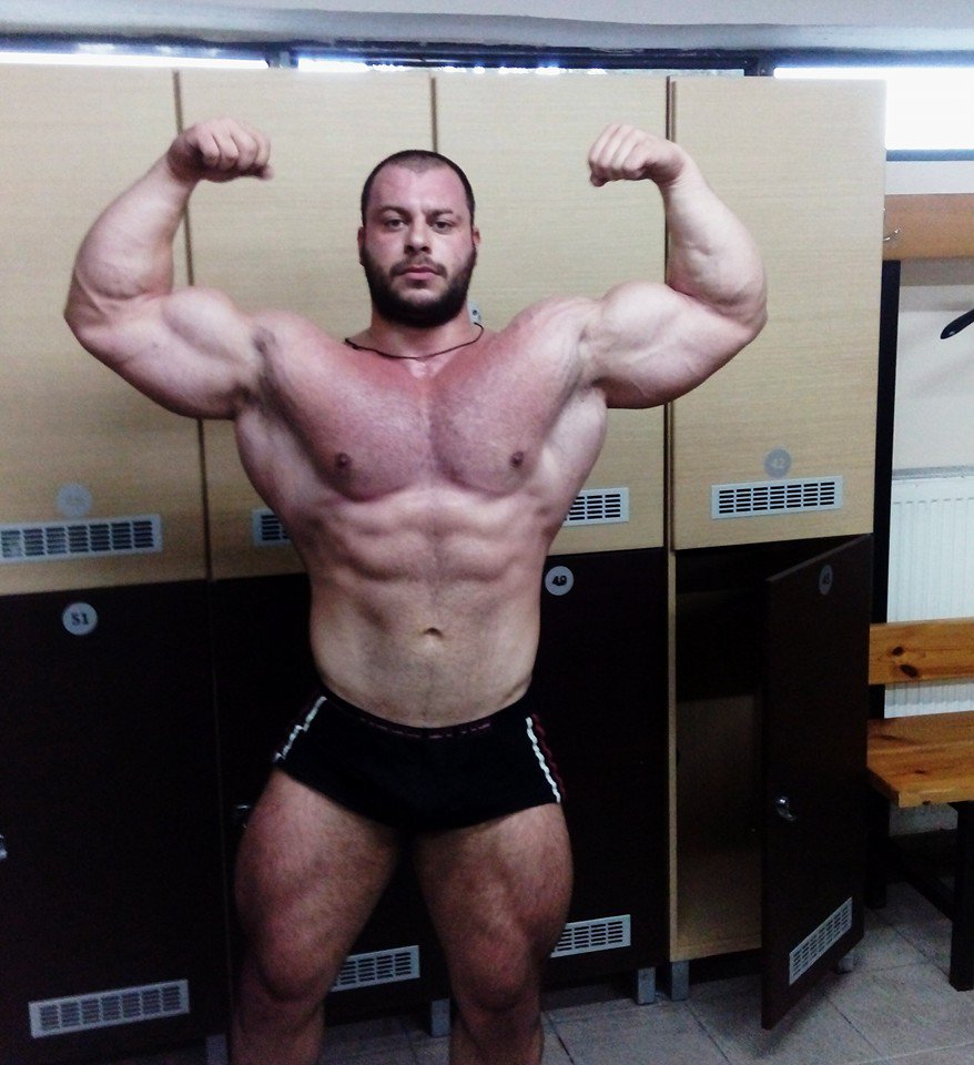 Amateur Body Building 46