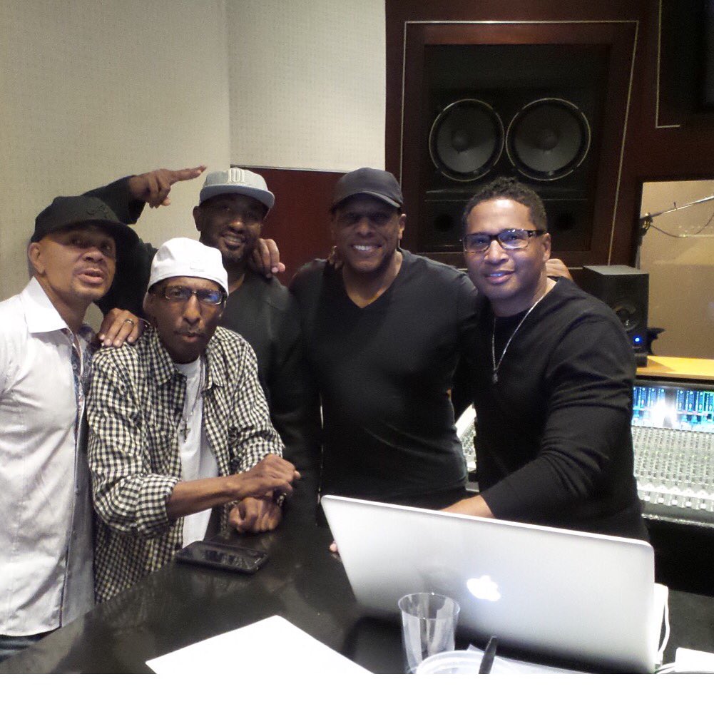Simmons_Daryl's tweet photo. In LA in the studio with After 7; Keith, Melvin, Jason  &amp; Kevon. Putting the finishing touches on their new Album. https://t.co/EcemumKHwL