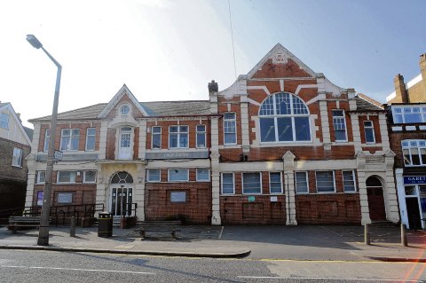 Bright future for Leigh Community Centre j.mp/1mSL0Dg #Basildon