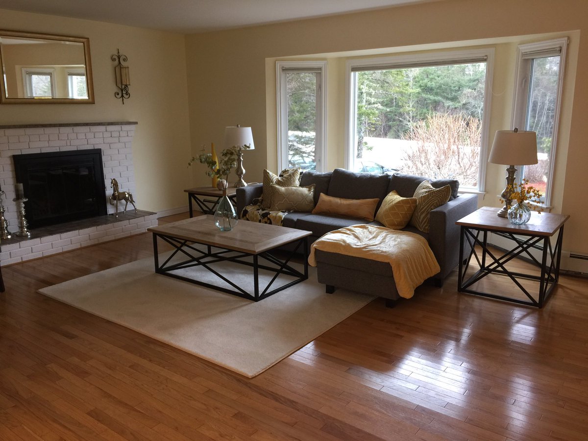 agentSmithhfx's tweet photo. New listing staged by @revivehomeinc means it sells fast! https://t.co/SUWilRBuTi