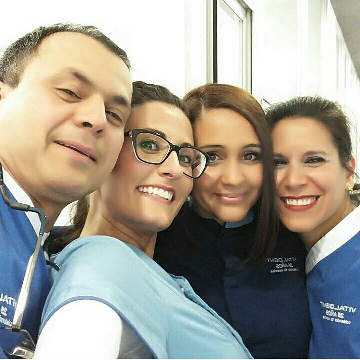 anitlifer's tweet photo. #somosvitaldent , seguimos creando sonrisas 💙💪😇 https://t.co/dM3rDxHU4w
