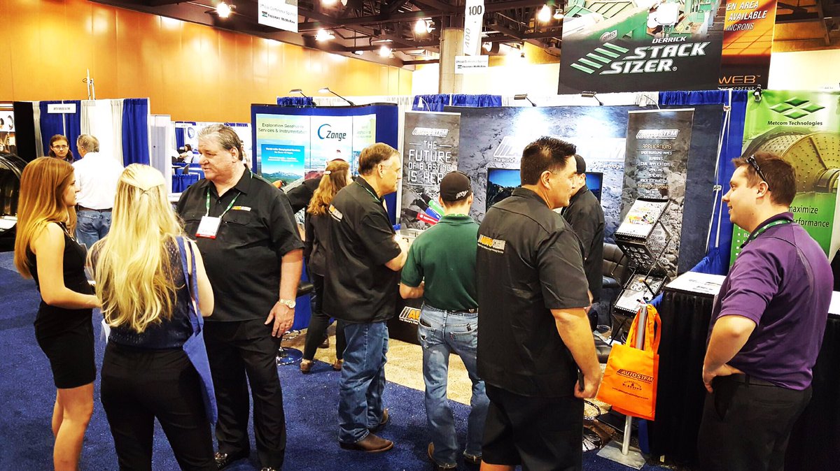 autostemusa's tweet photo. It's packing up in here! https://t.co/Ry5x8rIE5y
