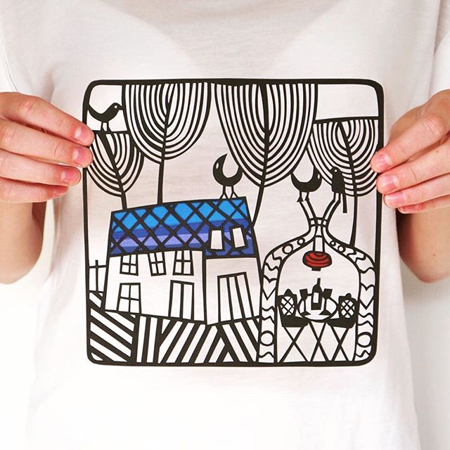 carolinereesx1's tweet photo. A garden with an arbour#papercut#papercutting#papercutter#papercraft#papercuts#papercutart https://t.co/J6xpMqMEBw