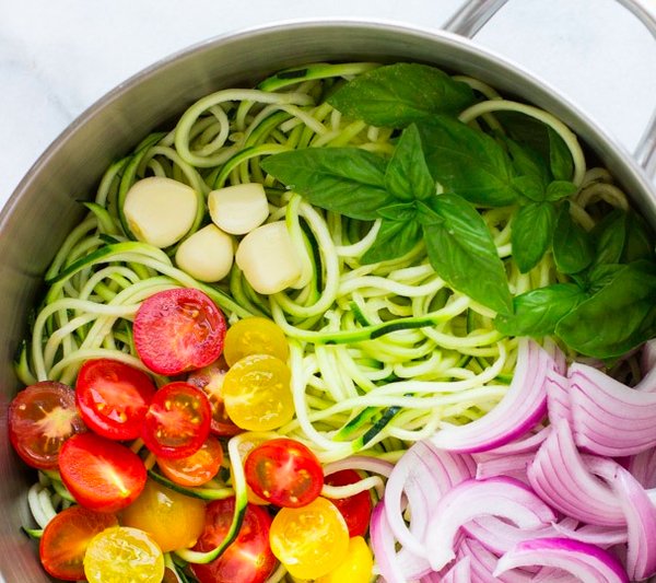 kinsights's tweet photo. 20 Delicious One-Pot Meals https://t.co/ab4oihYg4d https://t.co/O2RxOmQnkY