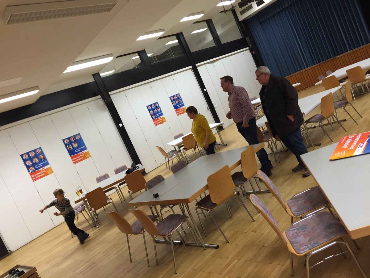 CDUNiddatal's tweet photo. Safe the date! Morgen spricht der Hessiche Finanzminister Dr. Schäfer in Niddatal, Bürgerhaus Kaichen. https://t.co/sMjVnt1tXz
