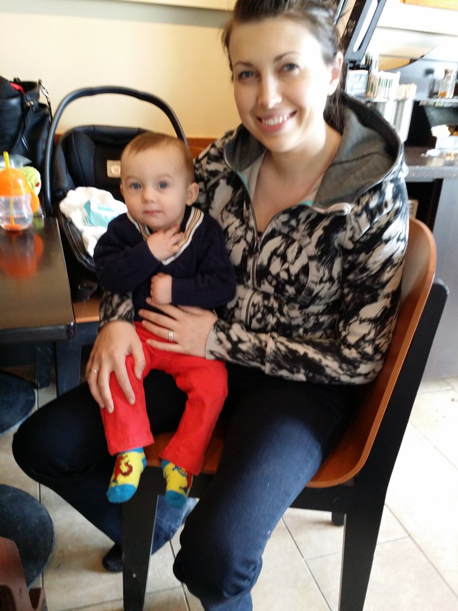 annesorochinsky's tweet photo. H-BREW sub-sub cmtee mtg / sharpest & cutest @HeritageBurl member (plus Mom). https://t.co/pXJInNith0