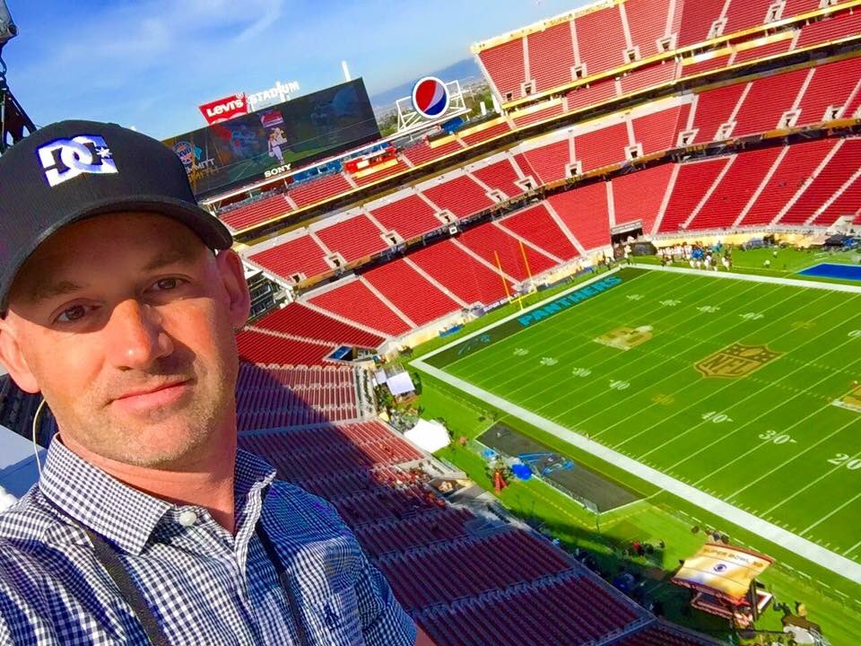 kxterinc's tweet photo. Our co-founder James was in charge of the audio engineering during #SuperBowl50 #techwiz #secondhorizon https://t.co/YMeF4UmAmv