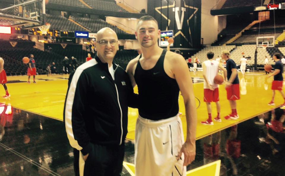 CommodoreNation's tweet image. Father's drive helps @VandyMBB's Samir Sehic pursue his dream - bit.ly/1Oq8sy0