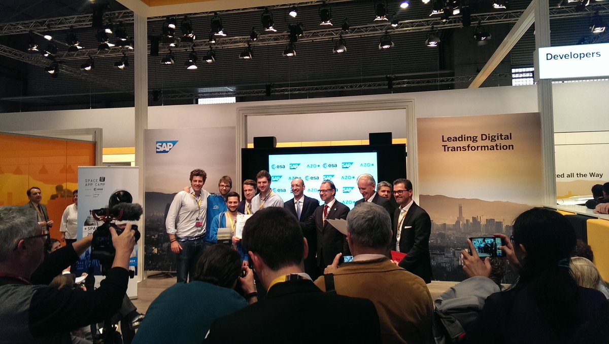 JonathanTaws's tweet image. Space App Camp winners announced! Congratulations! @SAP @SAP_UA #SAPNextGenConsulting #SAPMWC16 #MWC16