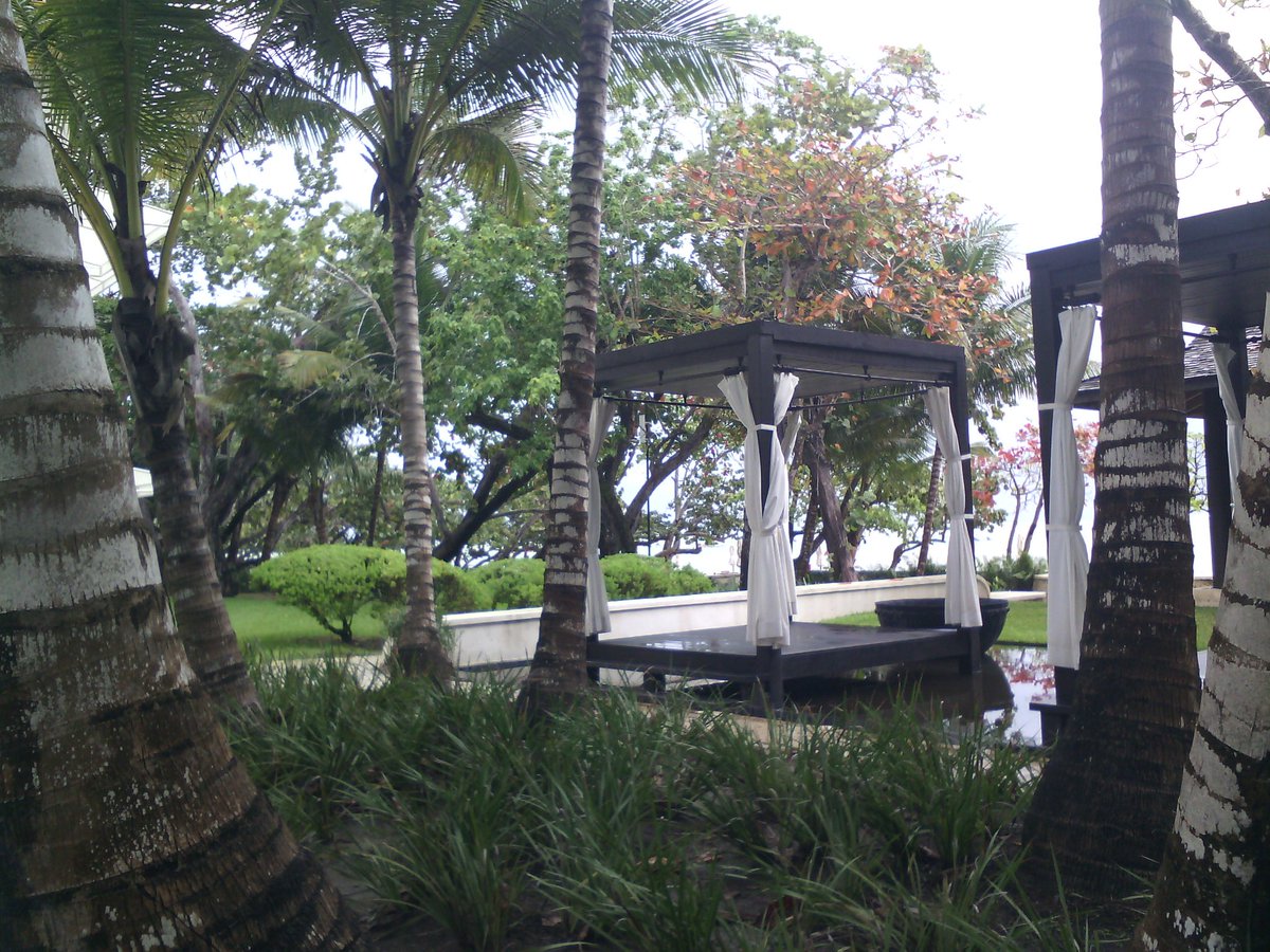 Área para masajes a la orilla del mar y lago natural...la naturaleza se impone. En el Hotel Casa Colonial Bech &amp; Spa